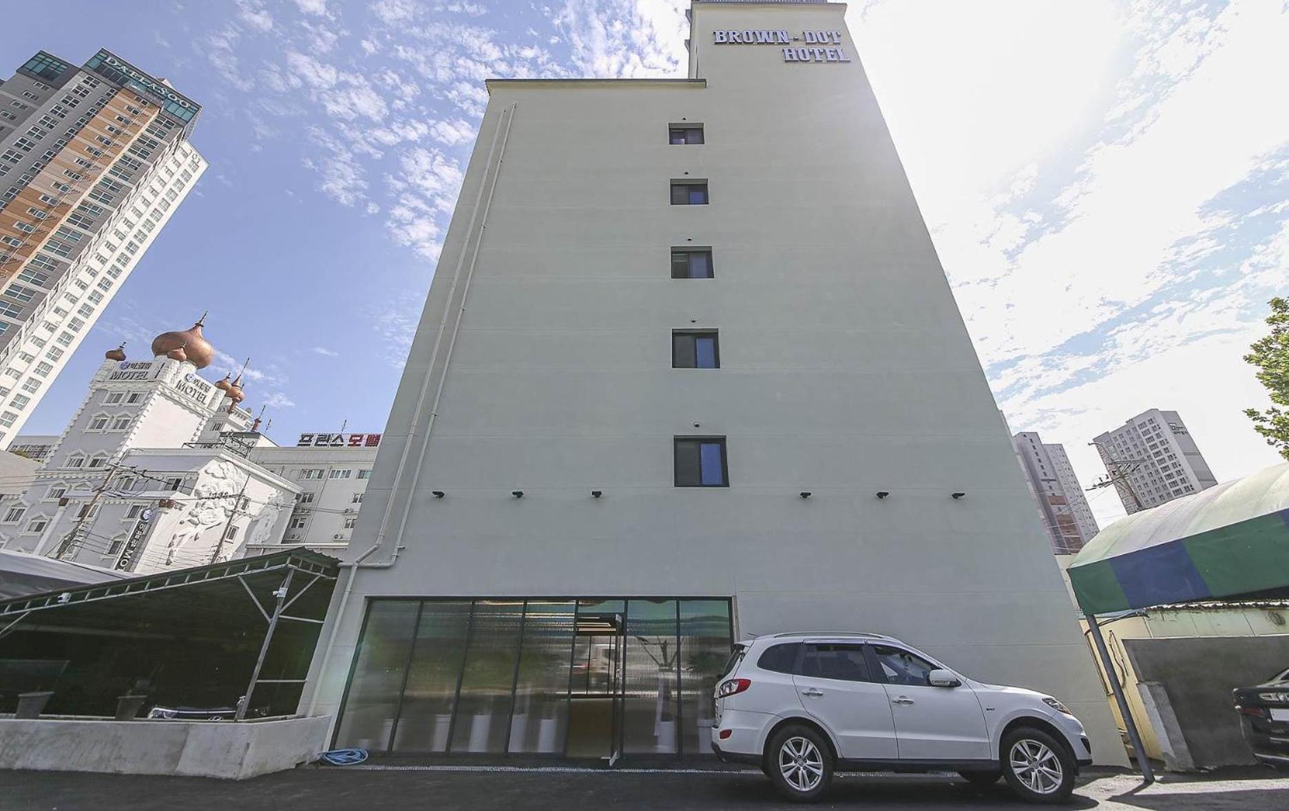 Brown Dot Hotel Sinan Gwangju Metropolitan City Exteriör bild