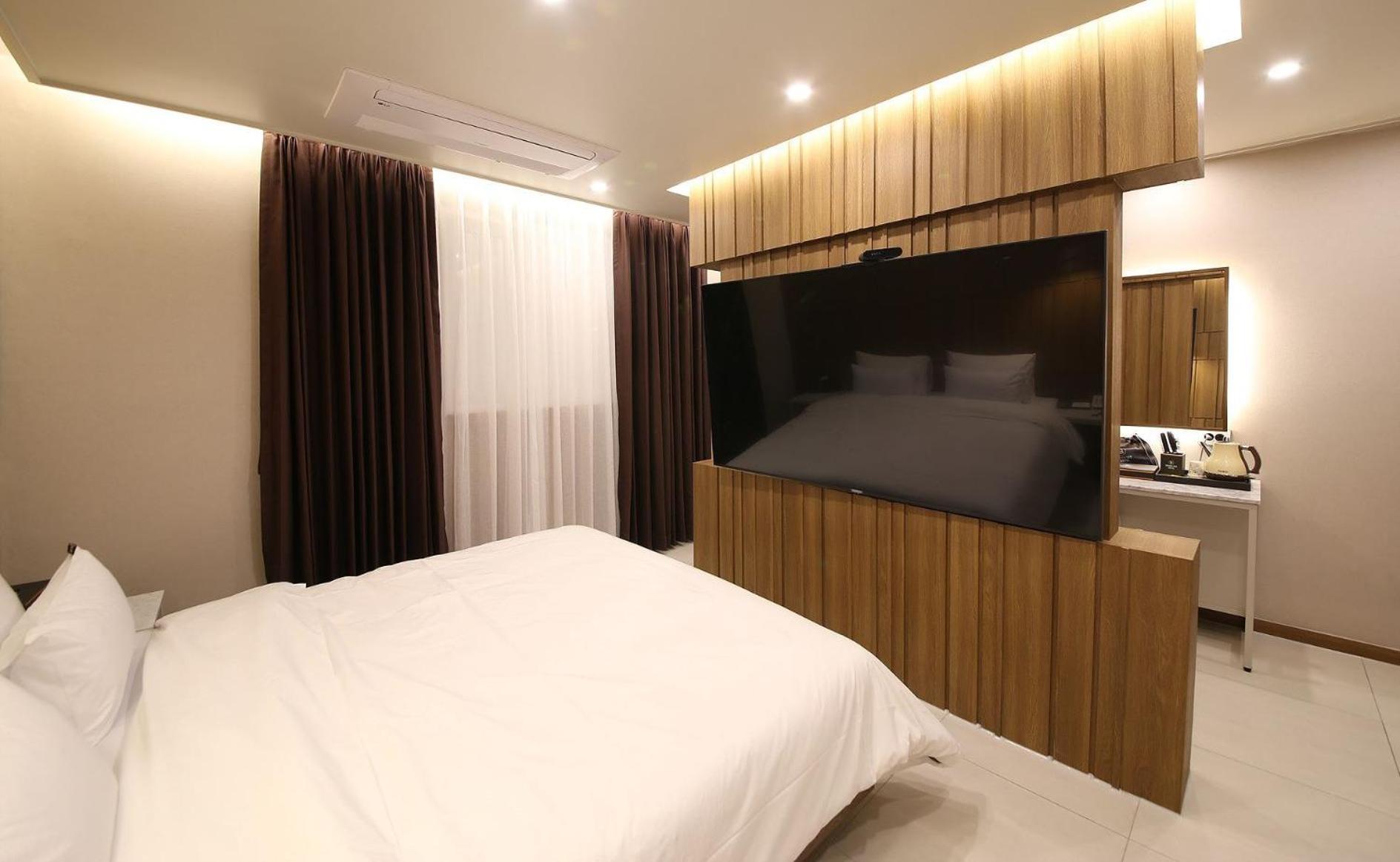 Brown Dot Hotel Sinan Gwangju Metropolitan City Exteriör bild