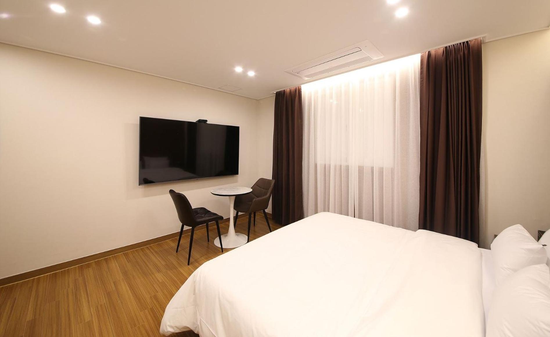 Brown Dot Hotel Sinan Gwangju Metropolitan City Exteriör bild