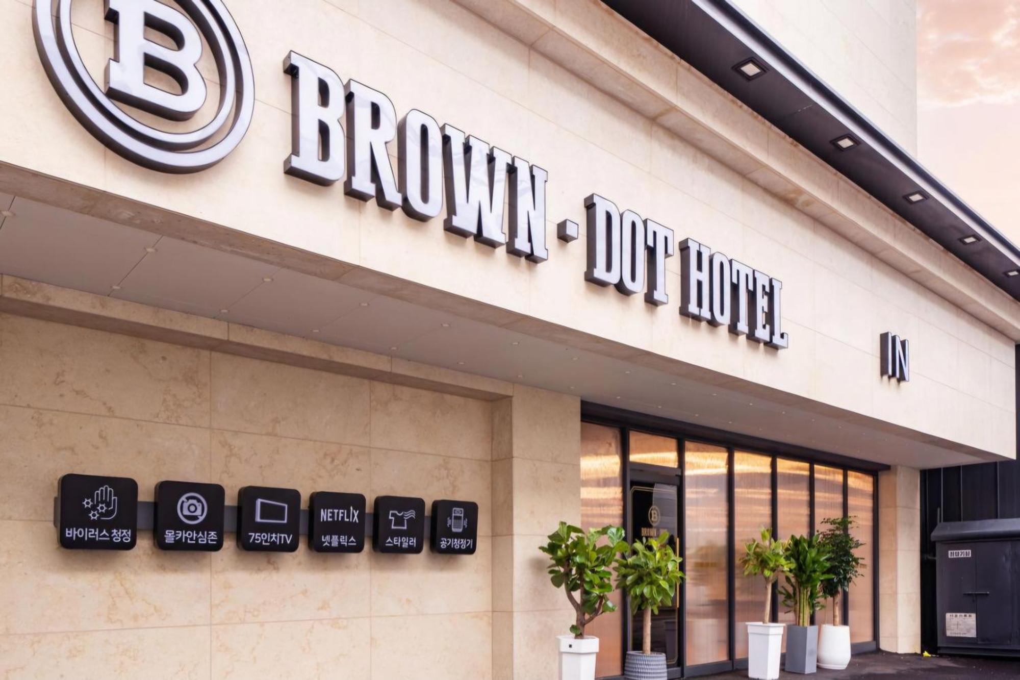 Brown Dot Hotel Sinan Gwangju Metropolitan City Exteriör bild
